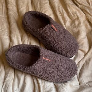 Bombas lavender Sunday Slippers